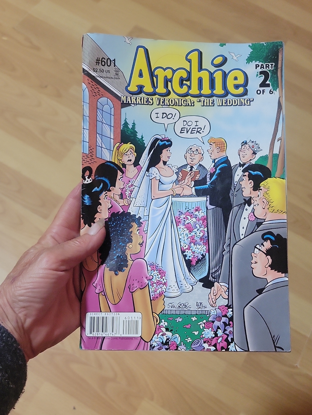 Archie Comic Book - Archie Marries Veronica Part 2 (Pink, White)